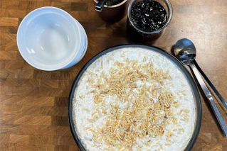 Skål med vegansk quinoa a la mande