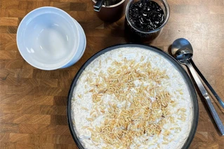 Skål med vegansk quinoa a la mande